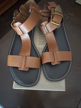 Steve Madden Brown Leather T-Strap Sandals